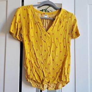 Old Navy Yellow Top